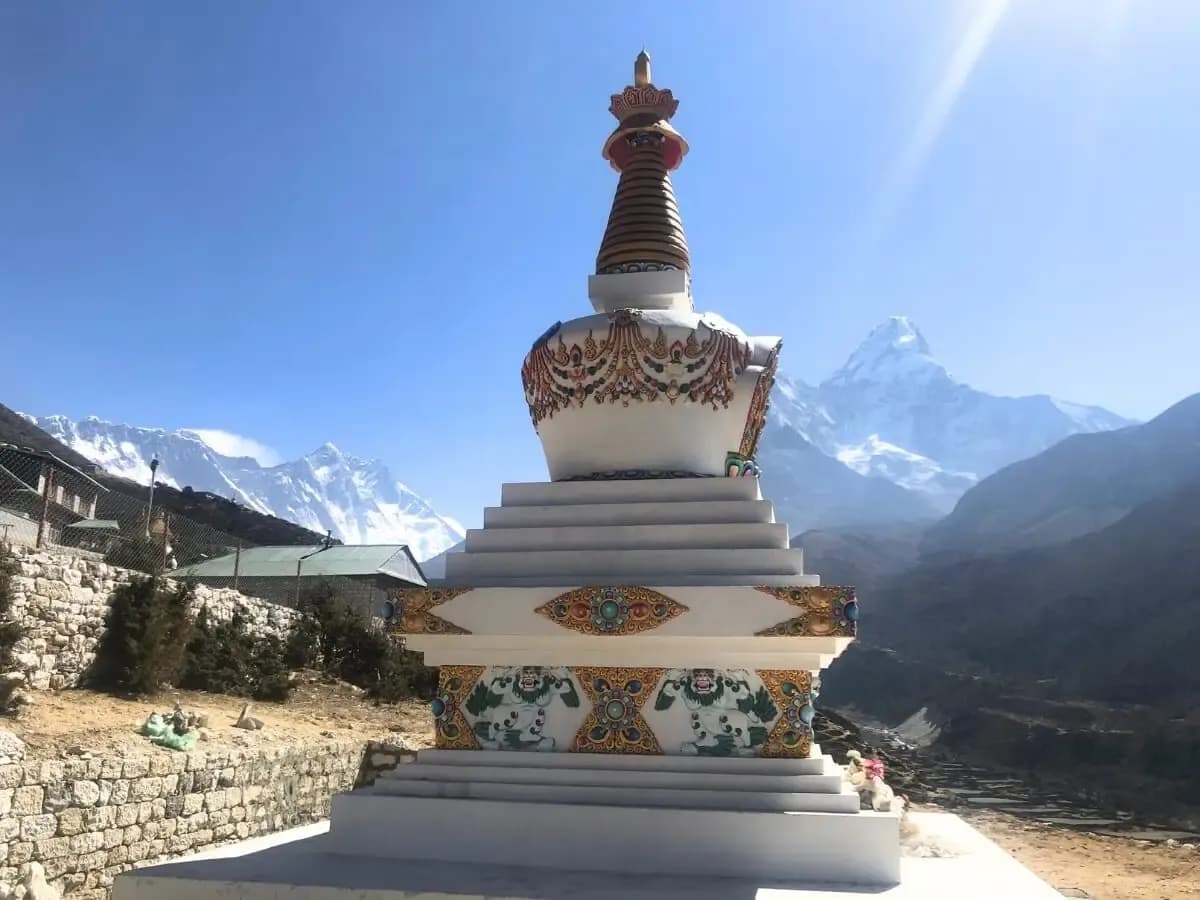 stupa-in-khumjung